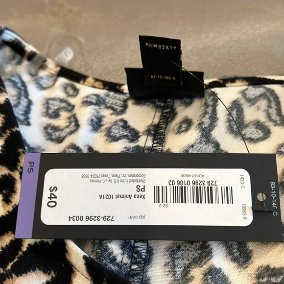 Worthington Leopard print top. Size PS - Picture 6 of 6